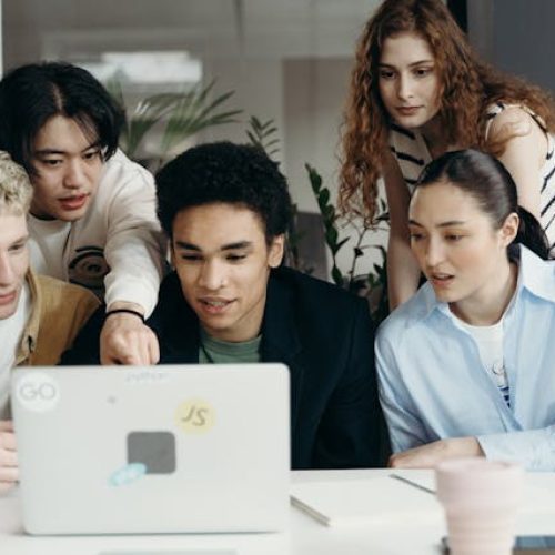 Transform Your Training Programs with an AI-Enhanced LMS